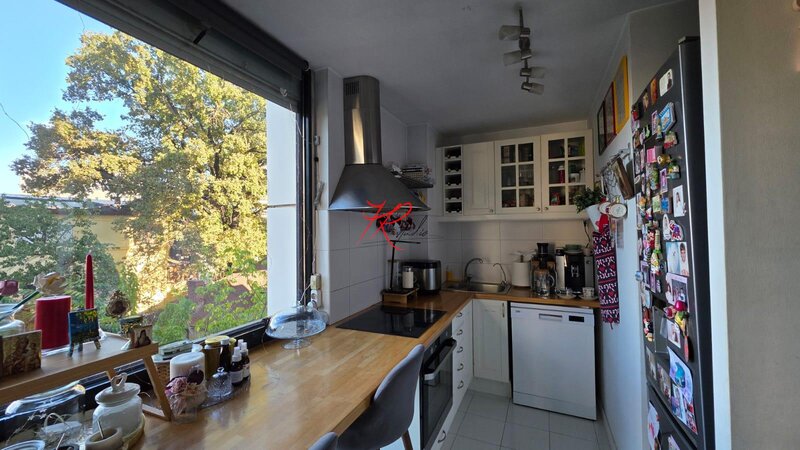 Calarasi, vanzare apartament 3 camere, mobilat.