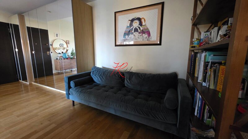 Calarasi, vanzare apartament 3 camere, mobilat.